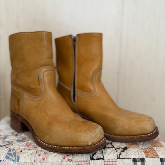 Short Frye Campus Boots - Picture 4 of 9